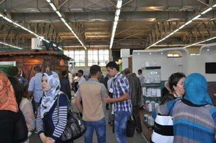 會(huì)展服務(wù) 連接與呈現(xiàn)的專(zhuān)業(yè)藝術(shù)